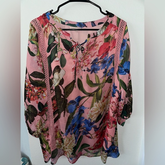 Gibson Latimer Tops - Gibson Latimer Floral Relaxed Tie Front Blouse